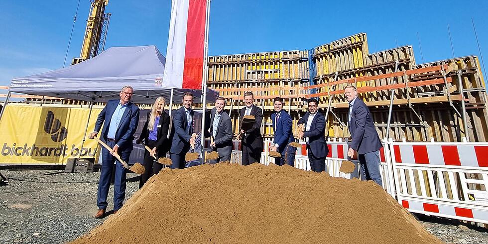 Spatenstich f&uuml;r die B49-Ortsumgehung