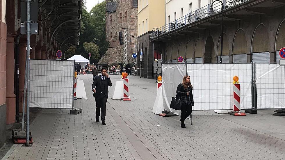 Großer Wahlkampftag in Gießen: Merkel-Besuch und NPD-Kundgebung