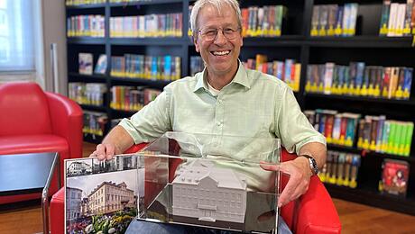 Stadtb&uuml;cherei-Leiter geht in Ruhestand