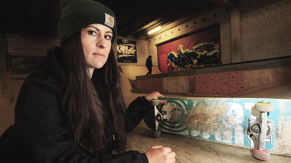 Jana Jasmin Stumpp organisiert den Girlsday in der Gießener Skatelounge (Foto: Schepp)