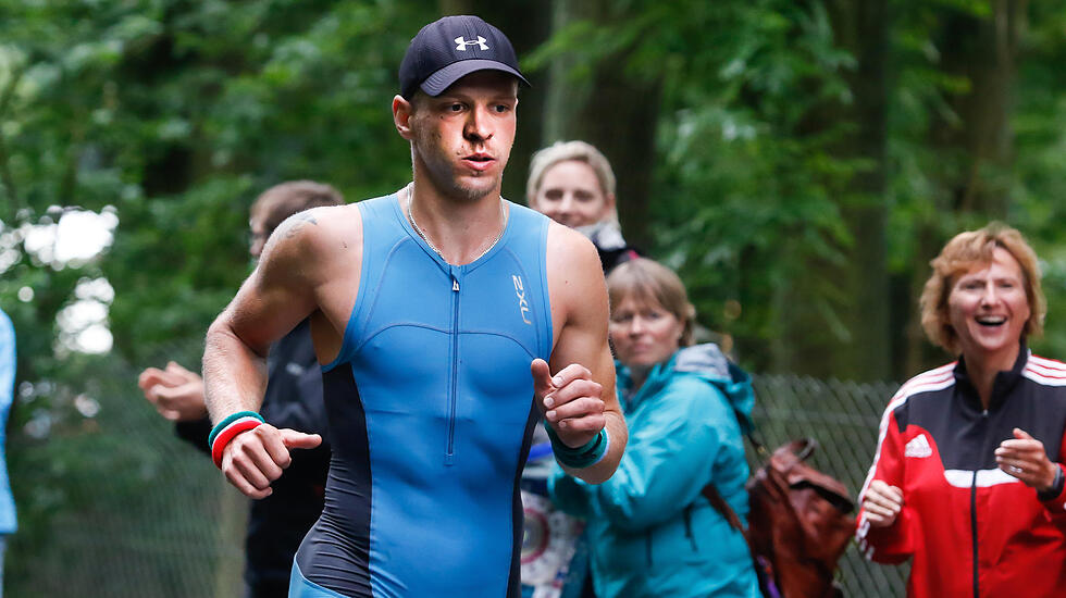 Kälte, Schlamm und Nässe - So lief der Licher Cross-Triathlon