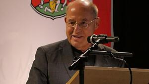 SM_F_GregorGysi_211025