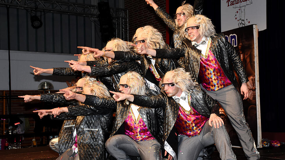 Männertanzturnier in Stangenrod