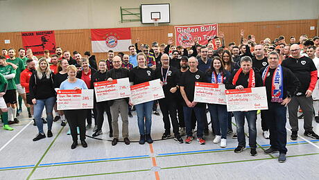 BayernFanClub-Spende2_210125