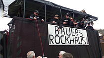 Grüningen steht Kopf, Helau in Hausen