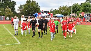 Lollar siegt gegen FCB im Benefizspiel