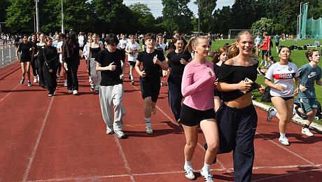1.100 Aktive bei Lauf der Herderschule