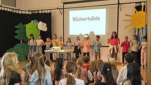 gikrei0905bücherhöhle_090525