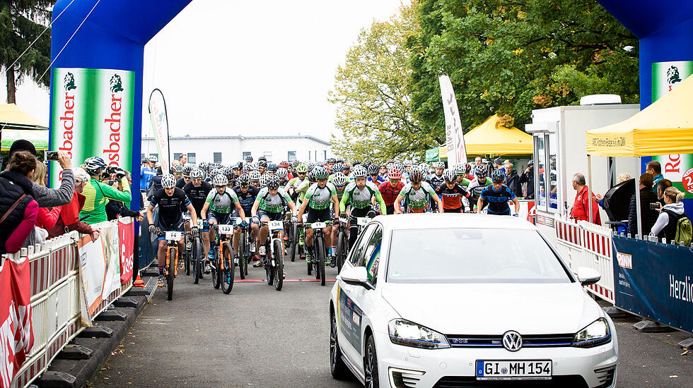 Der D&uuml;nsberg-Mountainbike-Marathon in Bildern