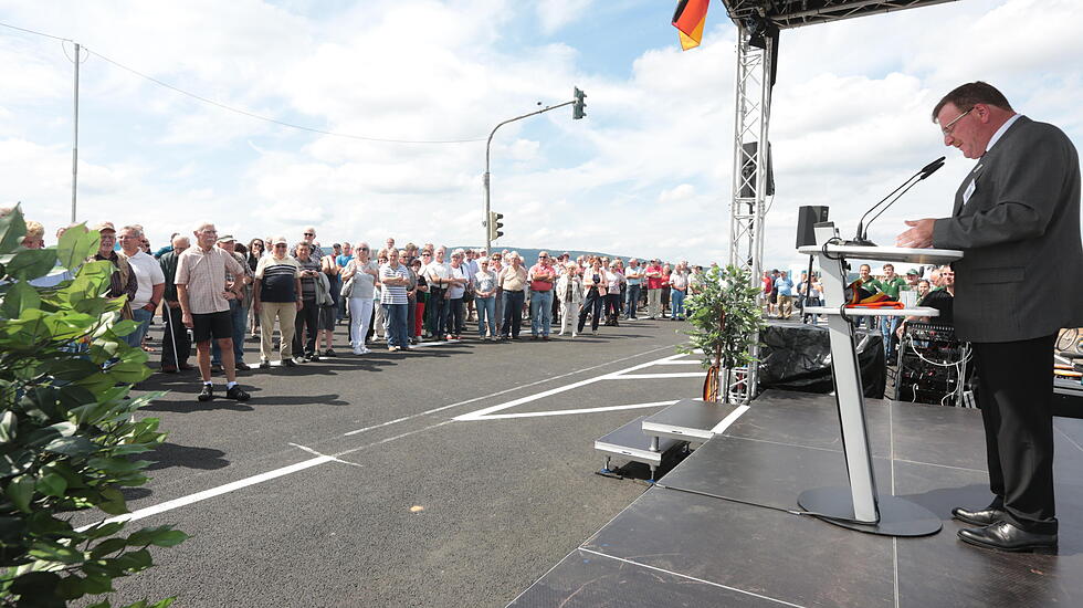 Eröffnung der B3/B45-Ortsumgehung Wöllstadt