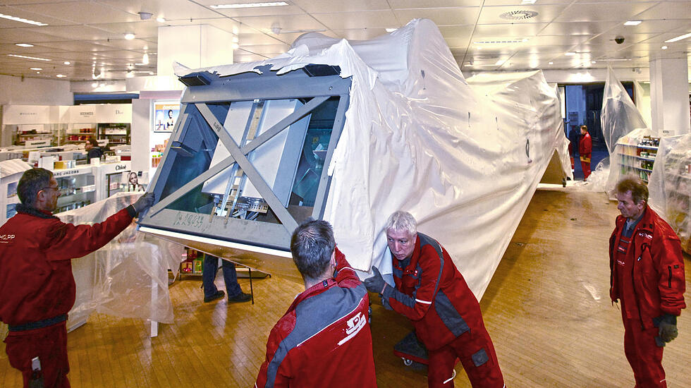 Neue Rolltreppen für Karstadt