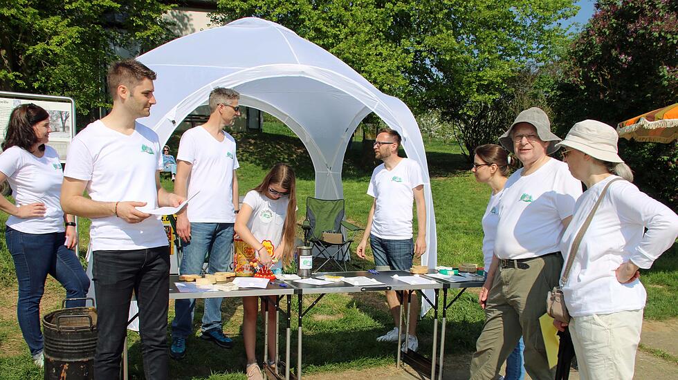 Kirschblütenwanderung des Obst- und Gartenbauvereins im Kirschenberg Ockstadt