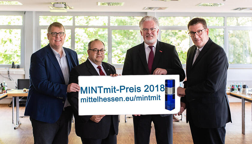 SM_B_mintmit_bildungspreis2