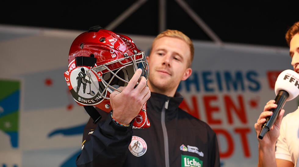 Teamvorstellung des EC Bad Nauheim im Rahmen des Elvis Festival