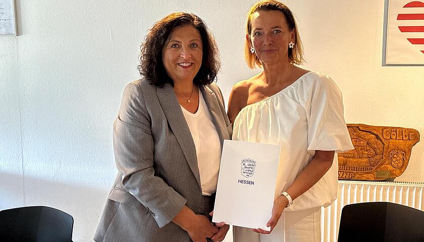 Staatssekret&auml;rin w&uuml;rdigt Engagement der Vereine