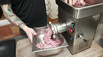 Salsiccia selbst gemacht mit Sven Klingelhöfer-Demand