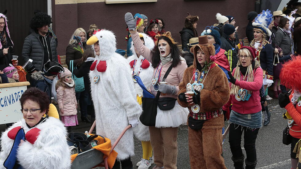 Bunter Faschingsumzug in Ober-Mörlen