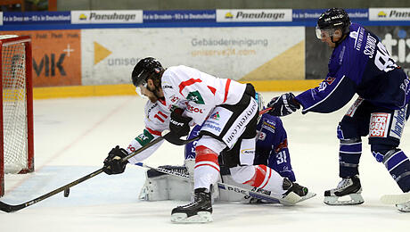 Dresdner Eisloewen vs. EC Bad Nauheim
