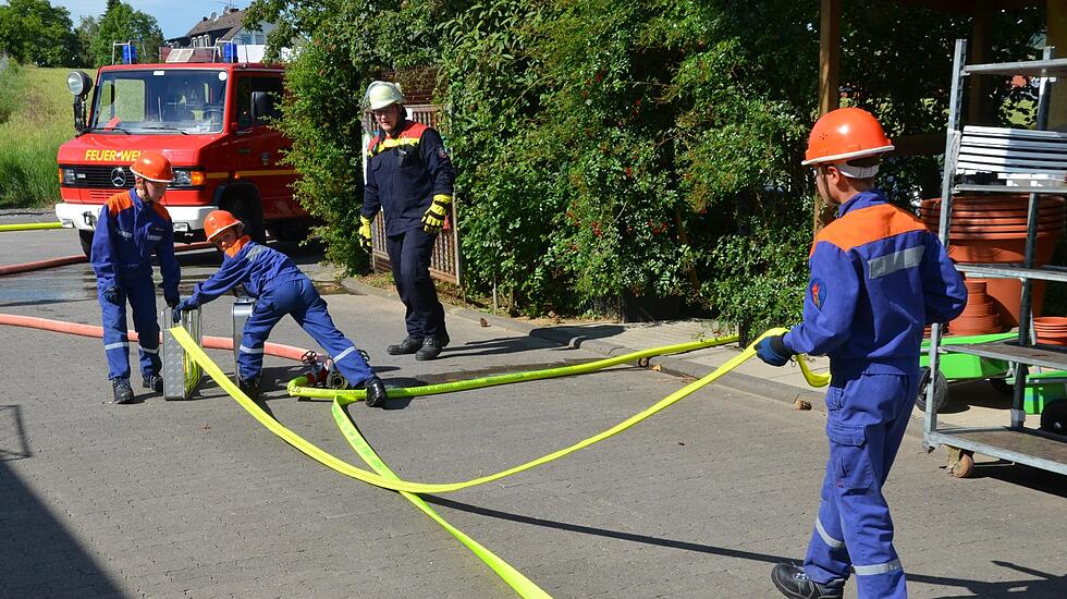 Schauübung der Stadtjugendfeuerwehr Bad Nauheim