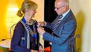 &Uuml;bergabe des Pr&auml;sidentenamts  von Thomas Hilberg an Elke Kaiser