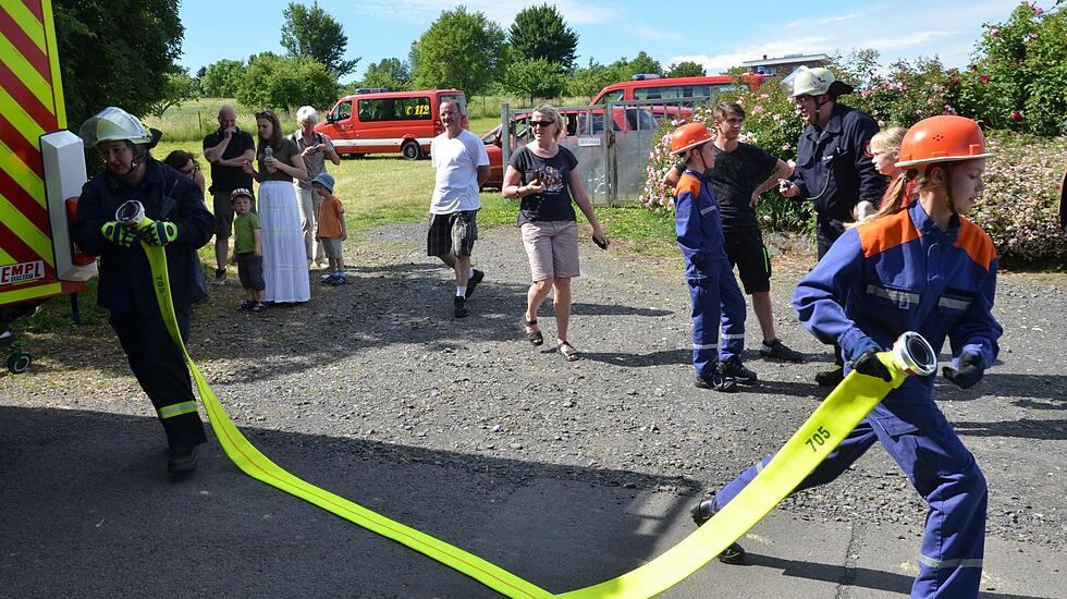 Schauübung der Stadtjugendfeuerwehr Bad Nauheim