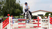 Dressur- und Springturnier auf der Reitsportanlage der Familie Loth in Friedberg – Fauerbach