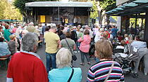 Die Amigos auf dem Bad Nauheimer Aliceplatz