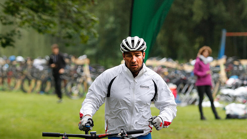 Kälte, Schlamm und Nässe - So lief der Licher Cross-Triathlon