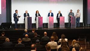 kongress_idpub_2025_podiums_1