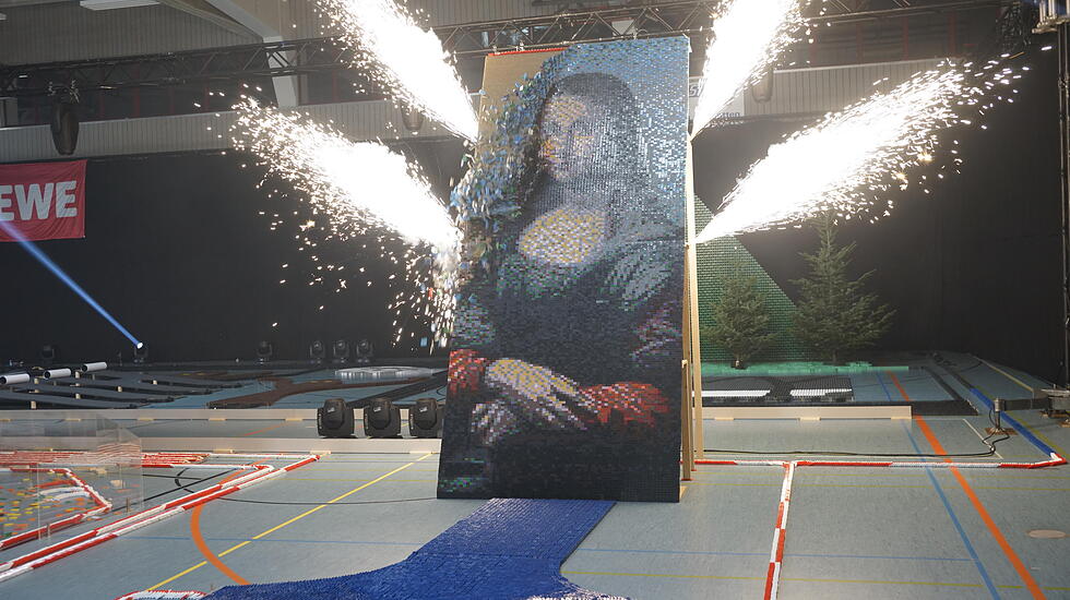 So lief der Domino-Weltrekord in Nidda