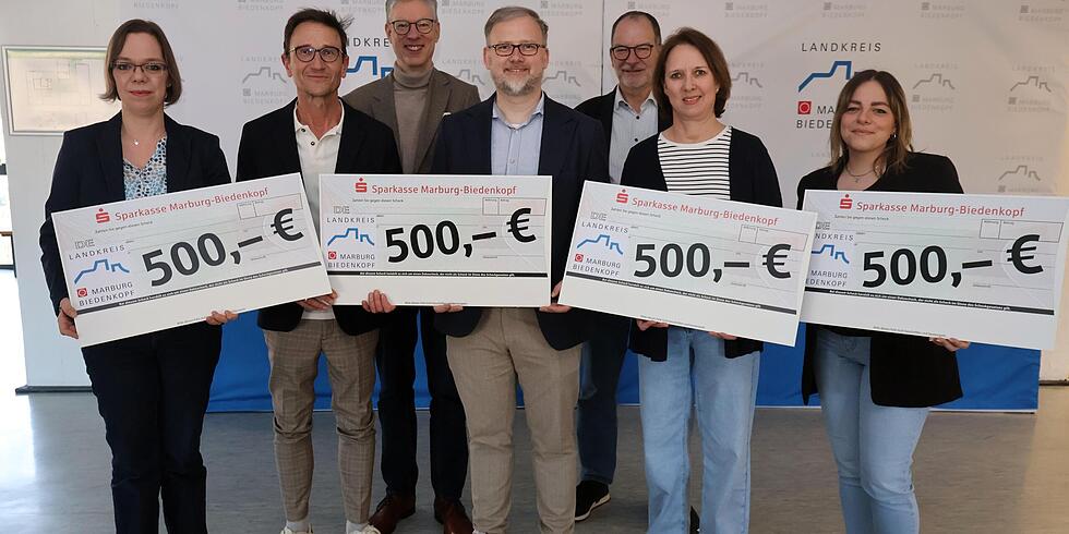 Schulen erhalten Spenden vom &bdquo;H&ouml;rgenuss&ldquo;