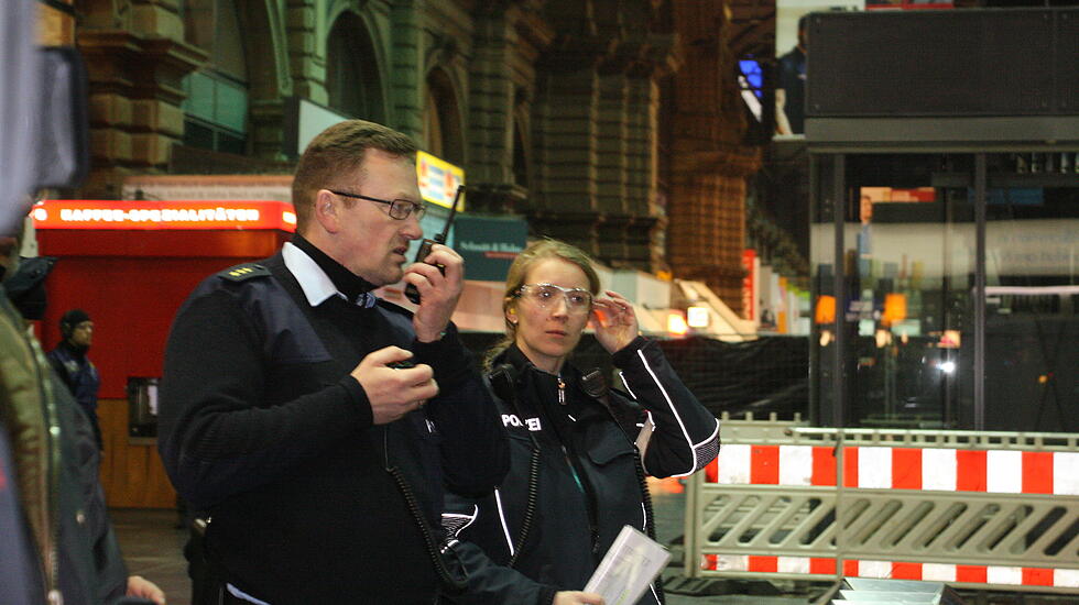 Chronologie: Die Anti-Terrorübung am Frankfurter Hauptbahnhof