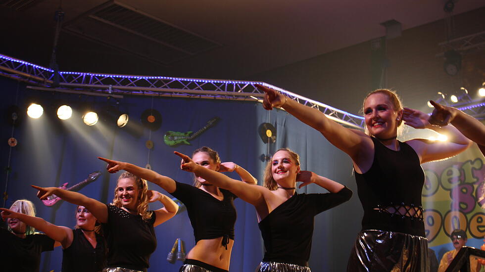 Närrischer Dancefloor in Alten-Buseck