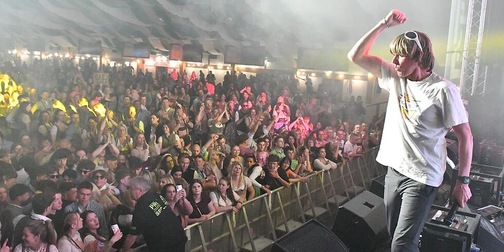 Viele Stars und tolle Partystimmung beim 16. Licher Wiesnfest