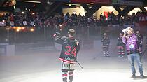 im Abschiedsspiel von Harry Lange - Team Harry & Friends gegen Team Oberliga-Meister
