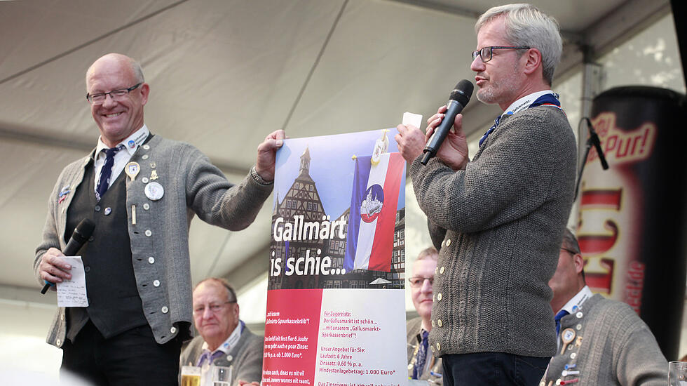 Gallusmarkt Grünberg: Frühschoppen und Wurzelbürger-Bürsterei