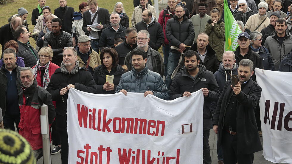 Demonstration gegen die Ausländerbehörde in Friedberg