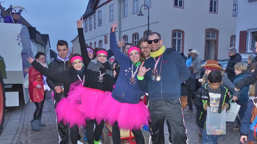 Rathausst&uuml;rmung, Umzug und Faschingsparty in Rosbach