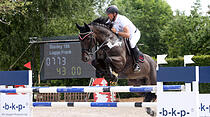Dressur- und Springturnier auf der Reitsportanlage der Familie Loth in Friedberg – Fauerbach