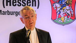 SM_F_NeustadtPapst_080425
