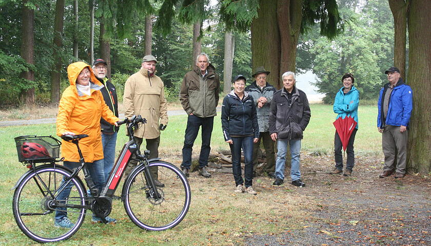 GruppenfotoWaldfahrradTour_