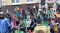 Bunter Faschingsumzug in Ober-Mörlen