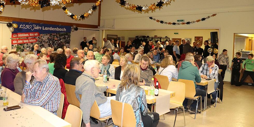 Dorfjubil&auml;um zu Silvester eingel&auml;utet