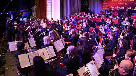 SM_B_HilfNachbarn-Orchester