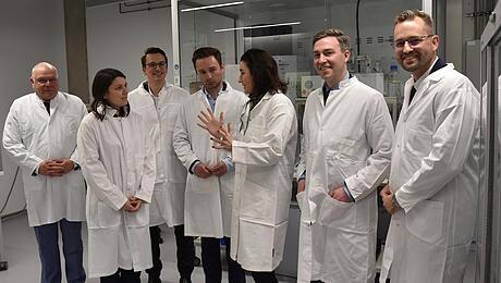 Bundesministerin besuchte Fraunhofer-Institut