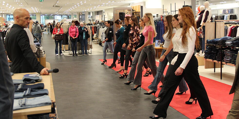 SM_F_HighHeelsBegroIMG_5803