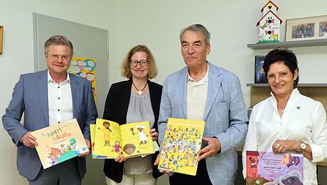 SM_F_238-BesuchHechlerWIRle