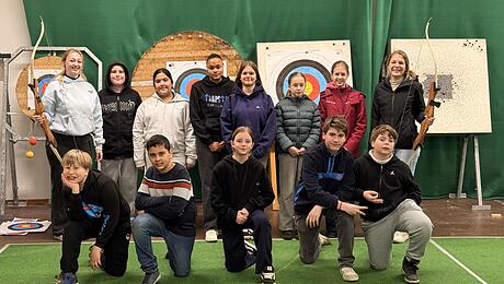 Schul&uuml;bergreifendes Bogenschie&szlig;projekt