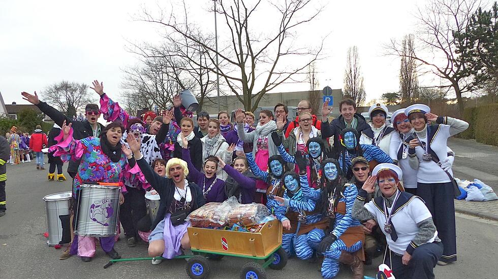 "Hasenspringer"-Umzug und Party in Rosbach