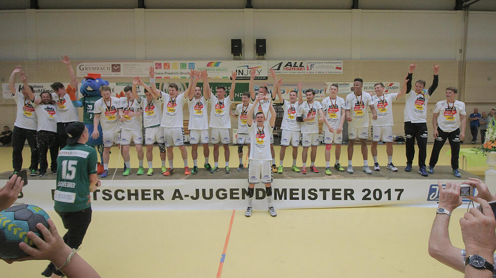 Der Titelgewinn der HSG Wetzlar U19-Junioren in Bildern